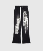 Hellstar Studios records casual sports pants in black
